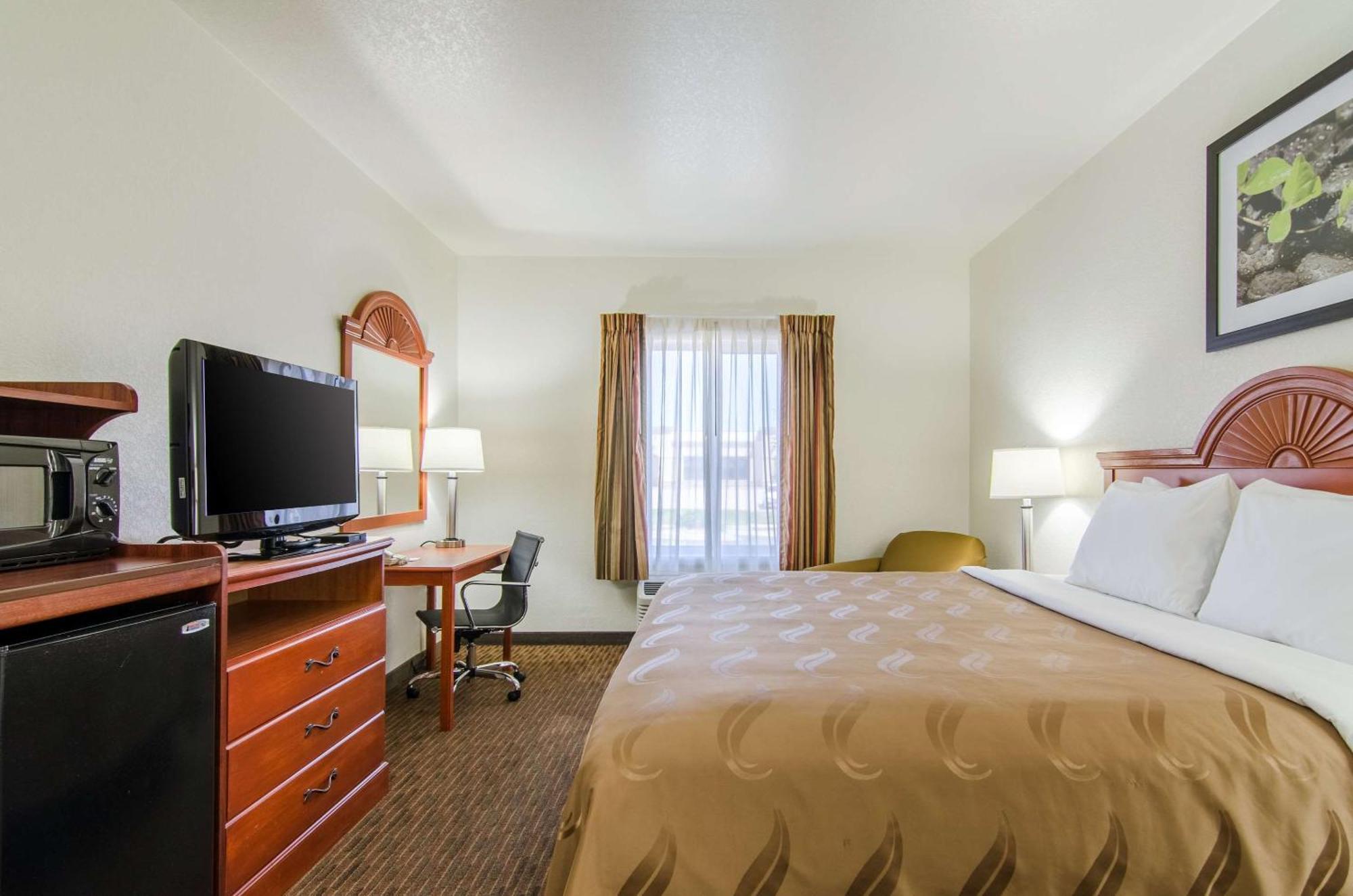 Hotel Quality Junction Near Riley