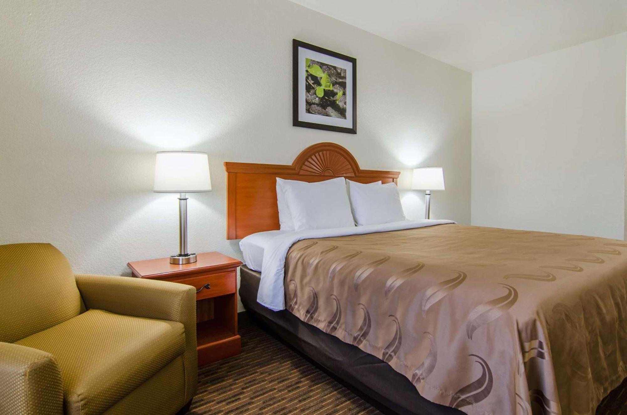 Hotel Quality Junction Near Riley Junction City